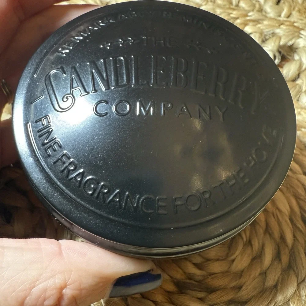 Candleberry Company Candle Topper ‎ Silvertone House Trees Fall Friends, Family